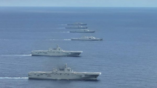 冠达配资 四川舰下水快1年后，西方卫星发现第5艘075，076不香了？